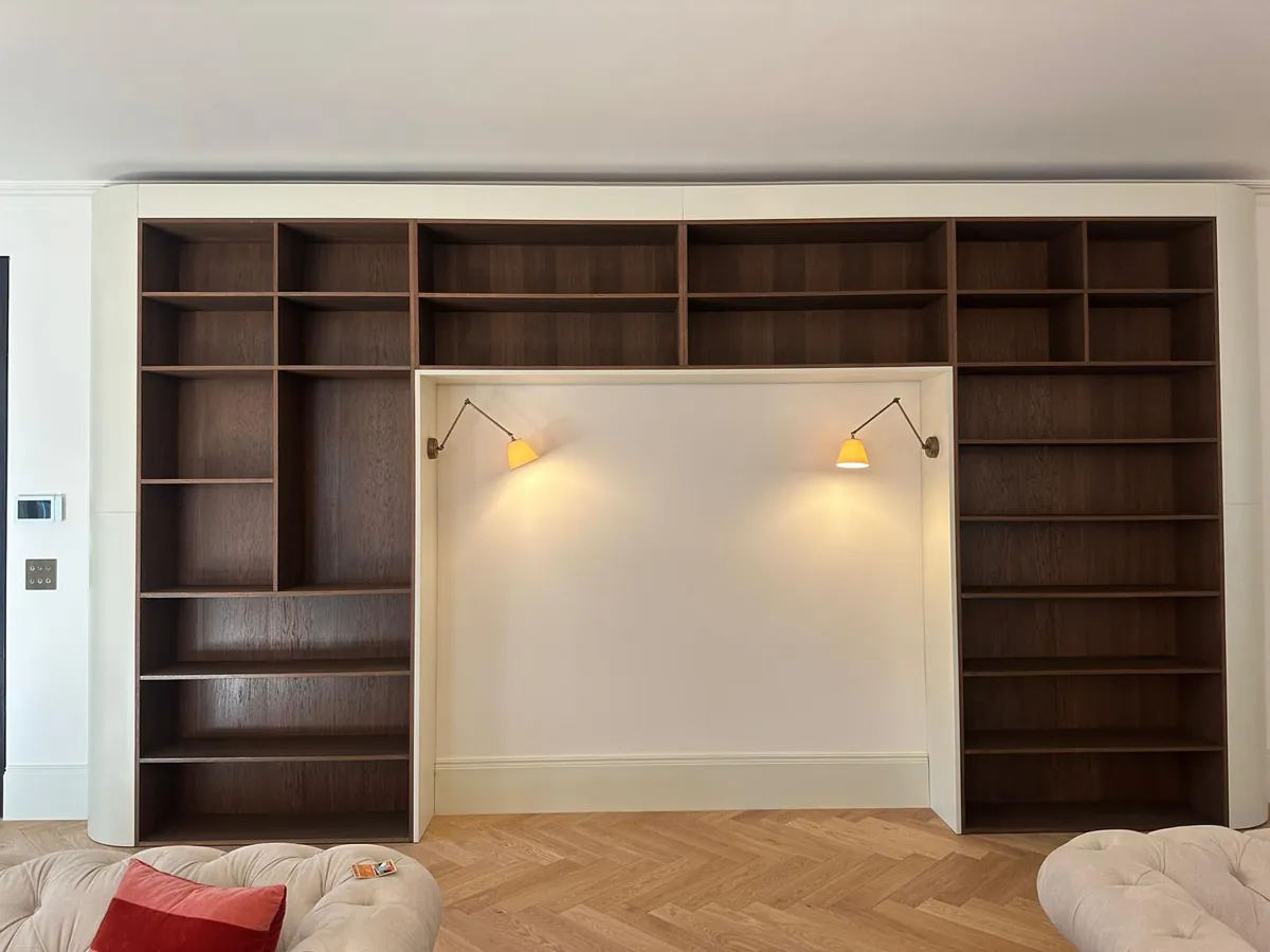 Fitted Library, Dark Oak, London — AKL Joinery